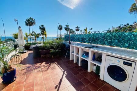 Apartamento En Primera Linea De Playa Nerja Kültér fotó