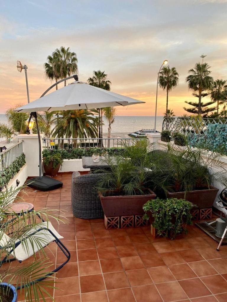 Apartamento En Primera Linea De Playa Nerja Kültér fotó